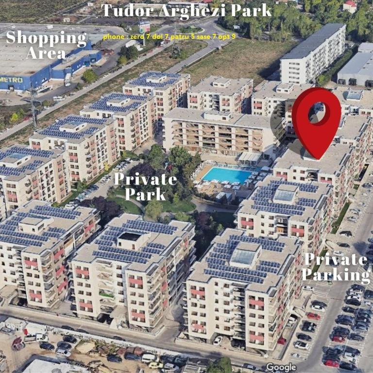 Alex Mnl Lux Free Parking D12