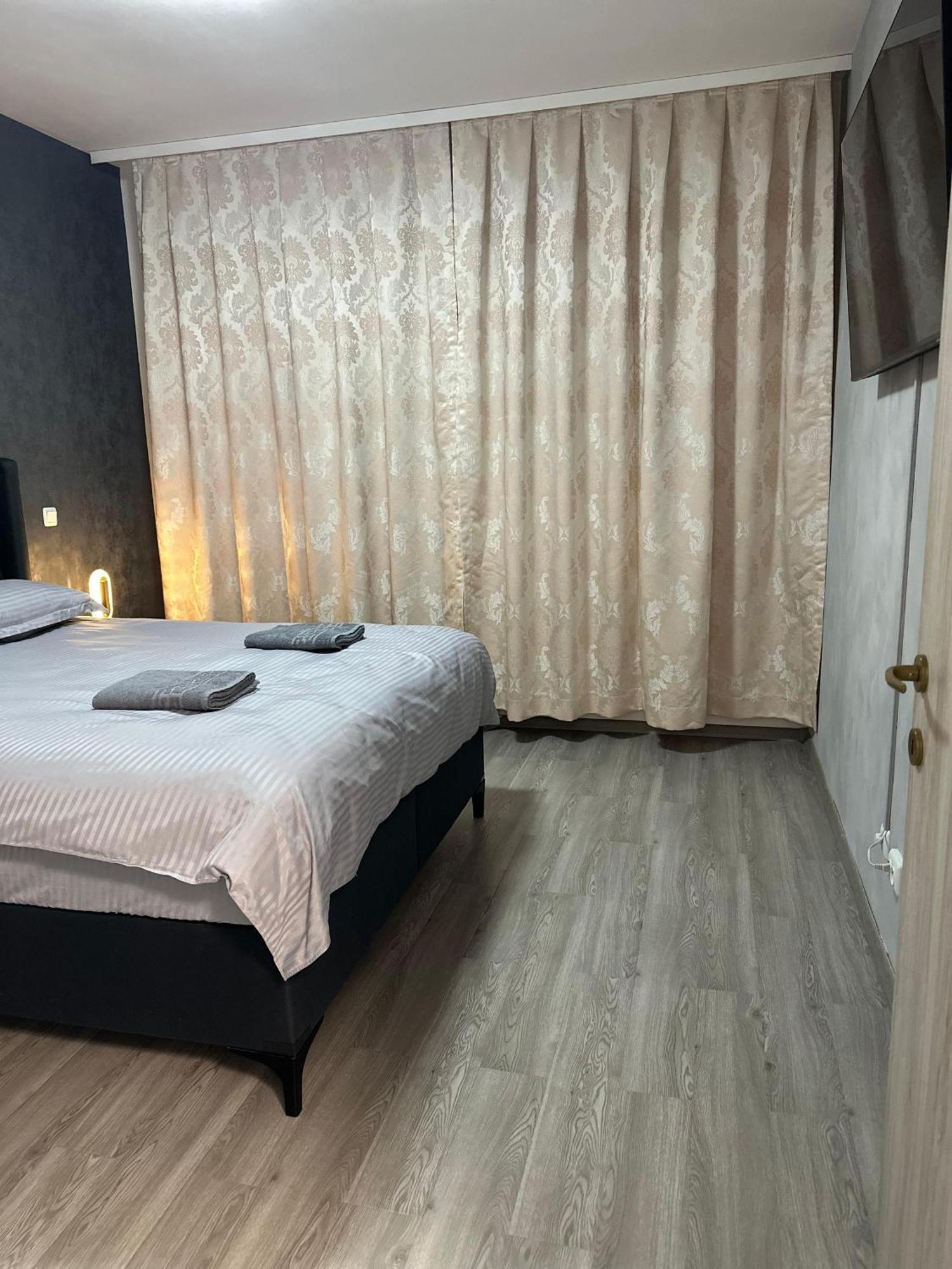 Alex Mnl Lux Free Parking D12 * Bucharest