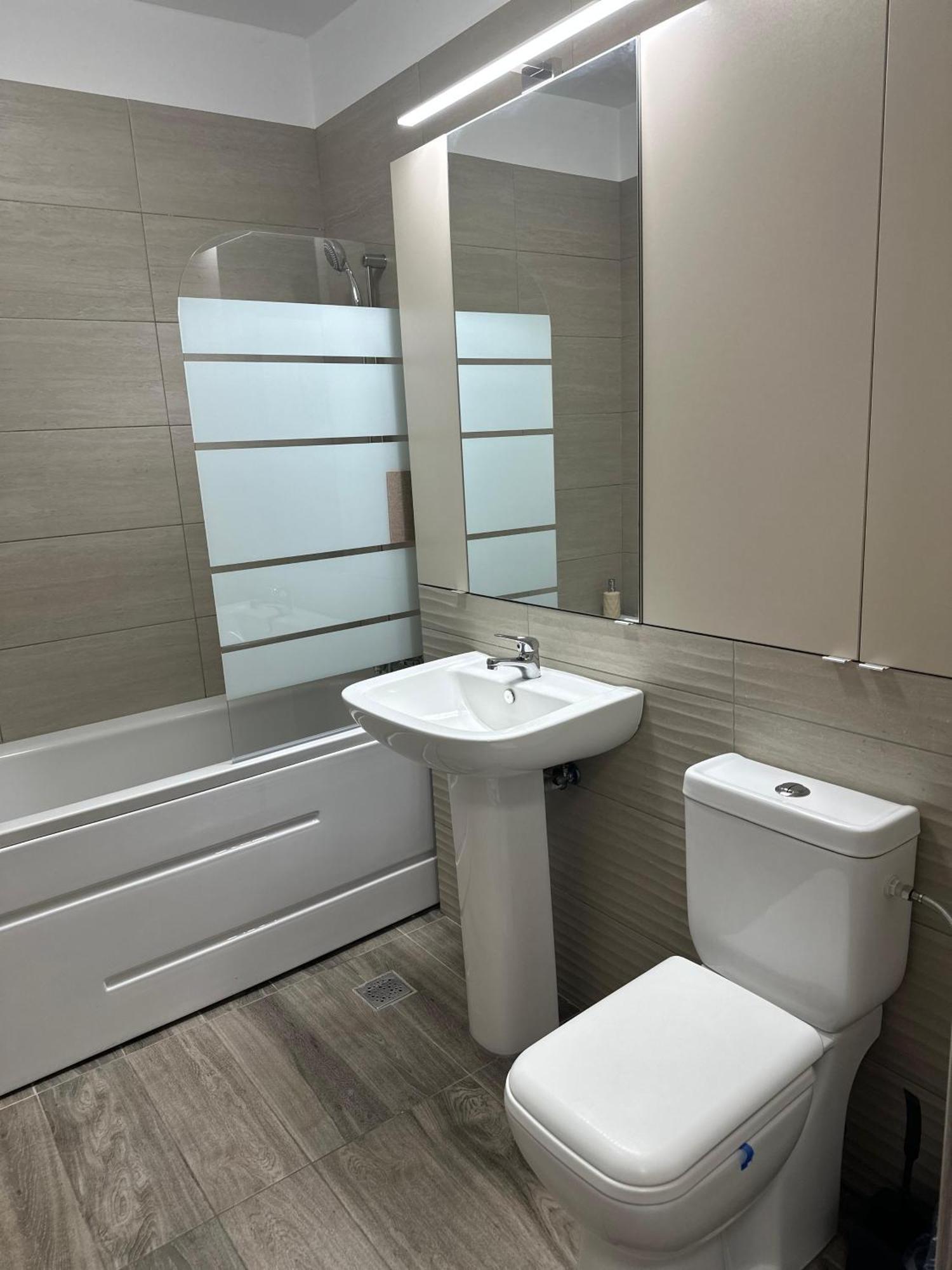 Apartment Alex Mnl Lux Free Parking D12 Bucharest